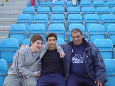 u38/alexg1/medium/25072453.alex4.jpg