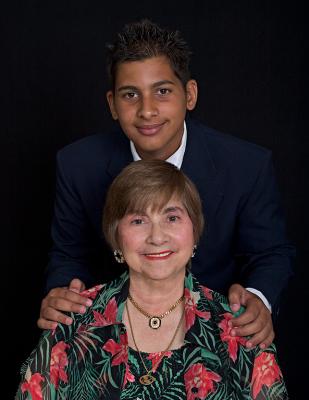 Mom_Sanders_6515_web.jpg