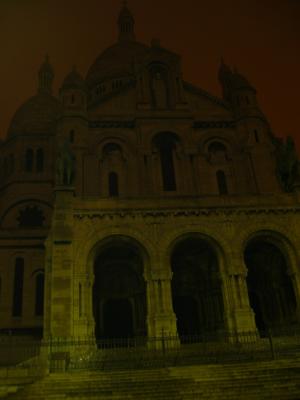 Sacre-Coeur, past midnight // Paris