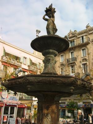 Fountain // Cannes