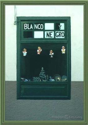 Tenerife Blanco-y-Negro.jpg