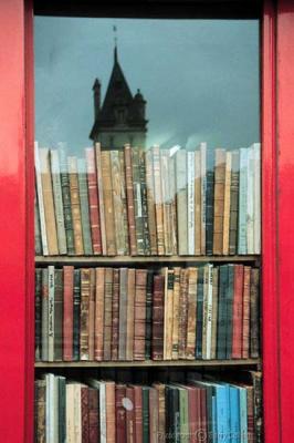 Paris-Window-01.jpg