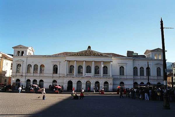 Teatro Nacional, Quito