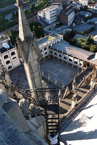Climbing Quito Basilica is not for those who fear heights