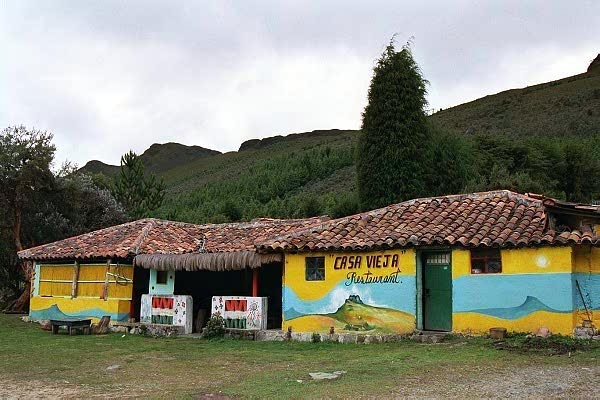 Restaurant near Cajas