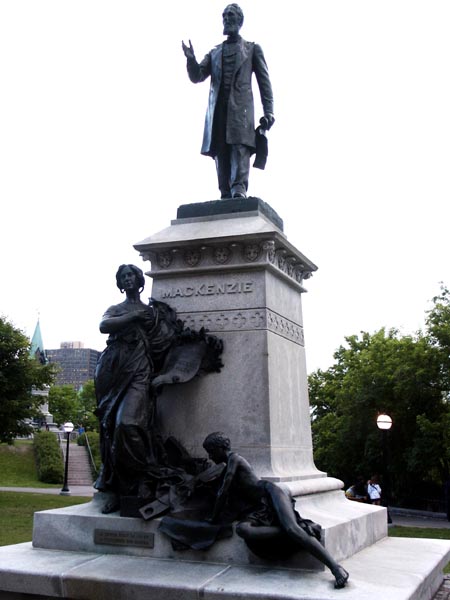 Prime Minister MacKenzie Monument