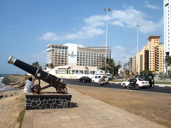 Cannon from the old Fort along the waterfront