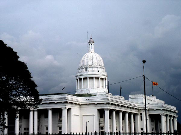 Town Hall, Colombo