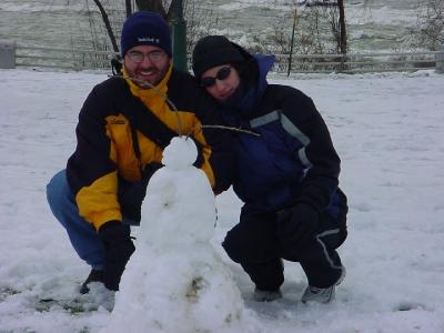 Primer hombre de nieve... mucho que desear