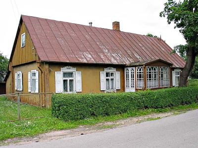 It still stands, abandoned