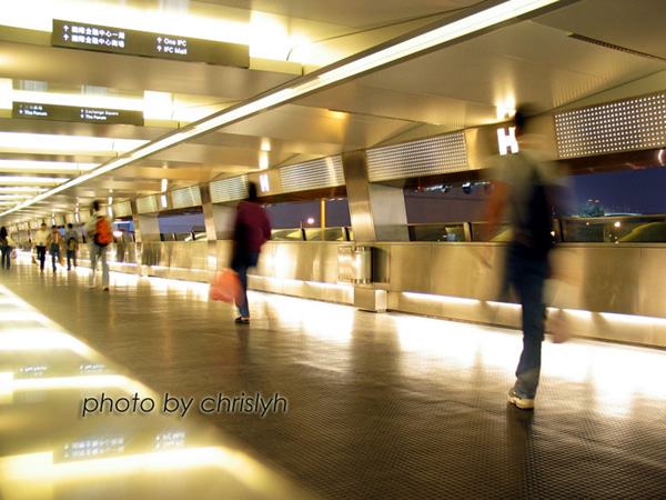 Footbridge in Central HѾ