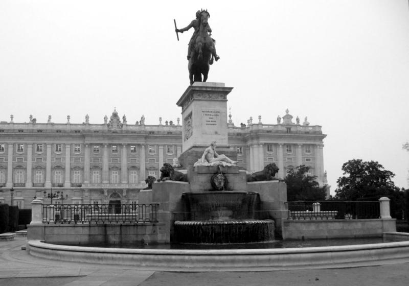 199 palace real.jpg