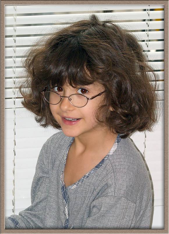 <b>Katja</b><br><i>j trujillo</i>