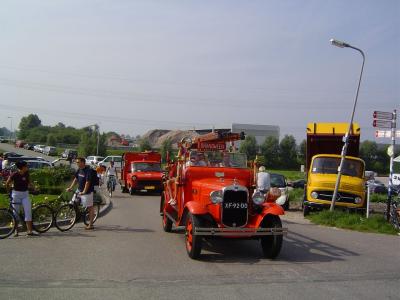 Westland Floating Flower Parade 2004