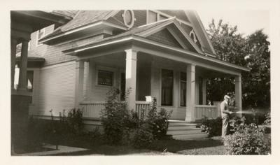 Great Grandpa Adams -- 1004 East Baldwin, 1932 (370)