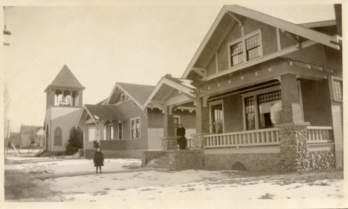 Another view of house in Harrington, 1918  (313)