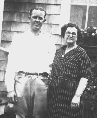 Samuel Rodolphus Langston w/mother, Onie (Dobbins)  1938 Watertown, CT