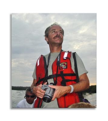 Our shipmate, ace photographer, World traveler and all around great guy.  Link to Bill's excellent gallery: http://www.pbase.com/bill_scull