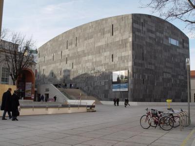 Museum Moderner Kunst Stiftung Ludwig Wien