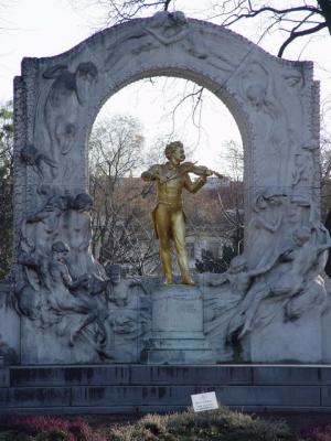 Johan Straus statue, Stadtpark
