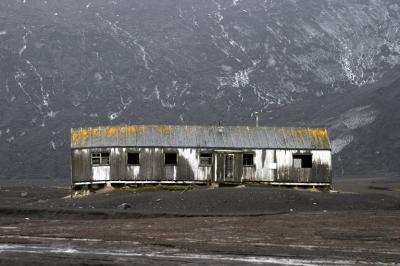 Abandoned Whaling Station 9346