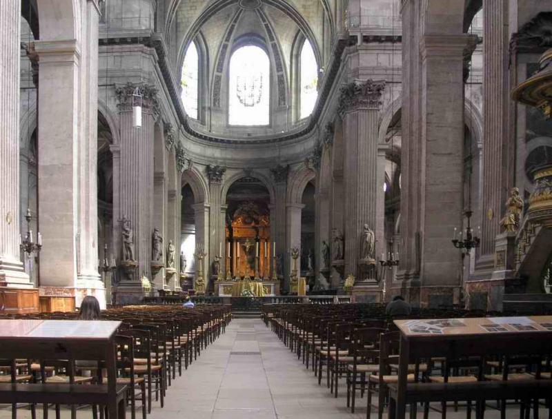 Eglise St Sulpice in Paris
