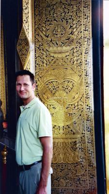 Bangkok Reclining Buddha Temple door.JPG