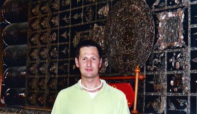 Bangkok Reclining Buddha bottom of foot.JPG