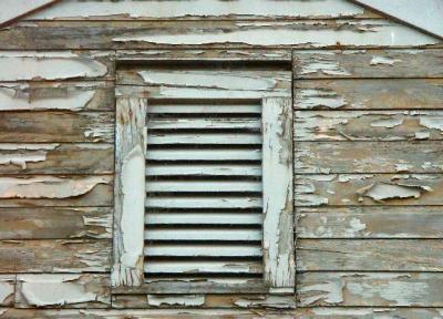 040722 Peeling Paint