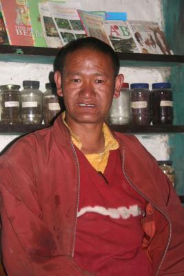 Amchi Tenzin Sangpo - healer of the body and soul