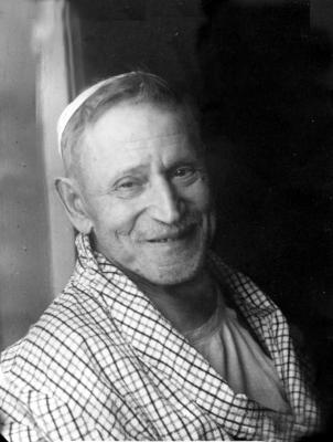 Bernard Rosenzweig 1968.jpg