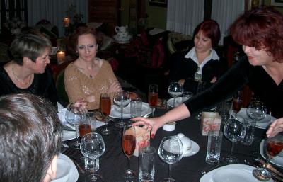 leas_gourmet_jan_2004