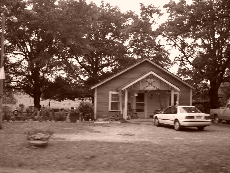 redneckhouse.JPG