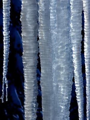 *icicles.jpg by David Bourke