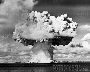 u38/nelsswenson/upload/32391132.MushroomCloud.bmp