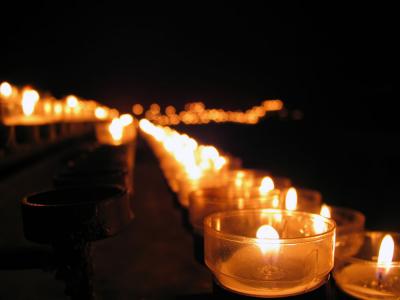Candles inside Dom.jpg