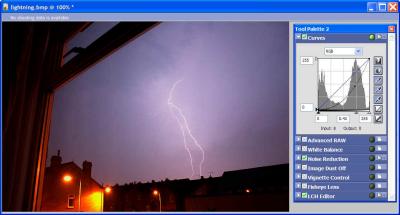 Lightning by raylem on DPReview