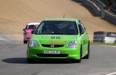u38/paulcherry/medium/31898592.dsc_0128_std.jpg