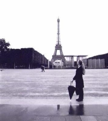 Solange and the Eiffel Tower