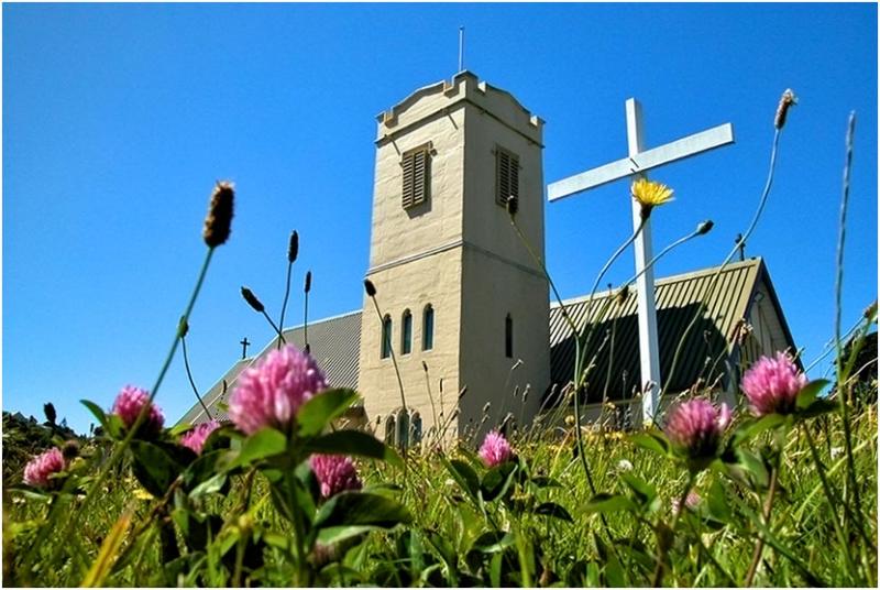 2 Jan 2004 - Local Church - Lawns need a mow!