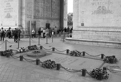 Tomb of the Unknown Soldier - GT1L2296