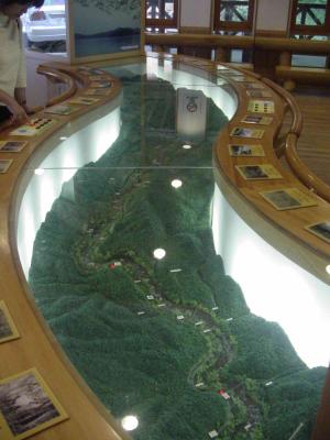 Oirase Valley Nature Trail - model of trail