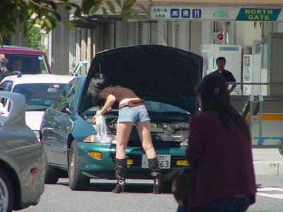 Girl at Nagoya station, couldn't believe no one was helping her fix her car...I was waiting for Saeko at the time
