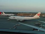 Narita airplanes