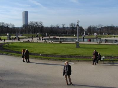 galina at gardin du luxembourg gardens