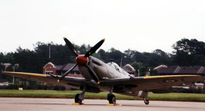 Spitfire 2.jpg