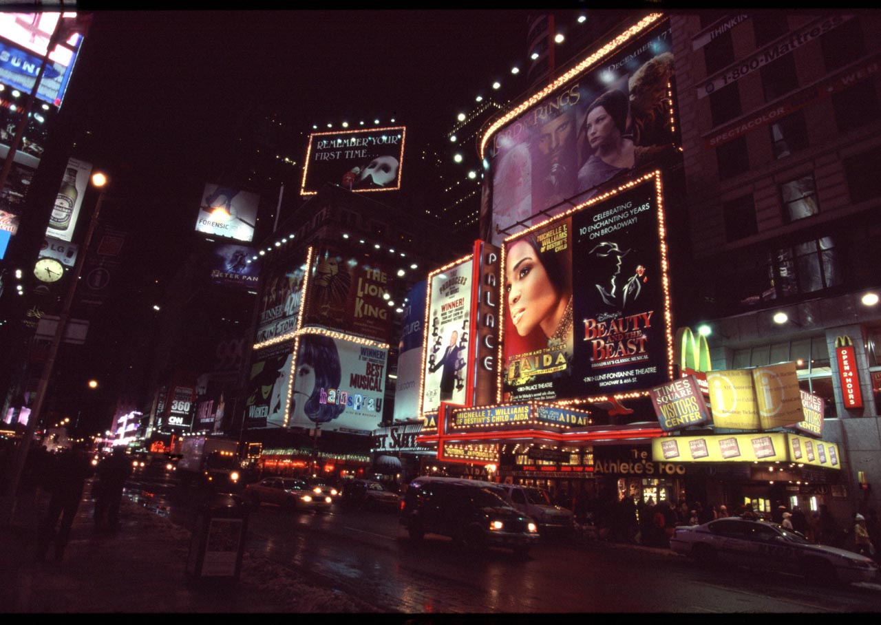 ny206_broadway.jpg