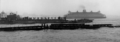 Staten Island Ferry, leaving port