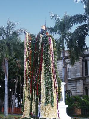 Kamehameha the Great statue decked in leis