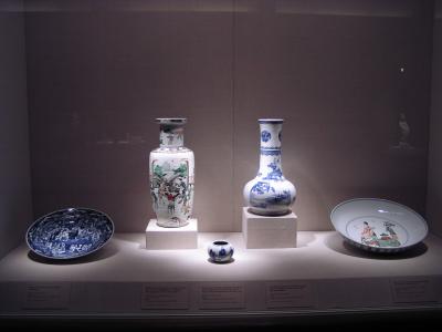 Oriental pottery at the Art Museum
